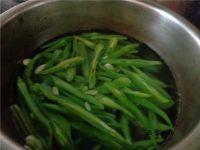肉丝炒豆角的做法步骤4