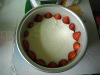 草莓慕斯蛋糕的做法步骤17