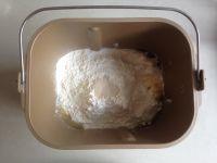 红糖核桃葡萄干吐司的做法步骤3