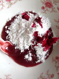 抹茶玫瑰樱桃酥的做法步骤1