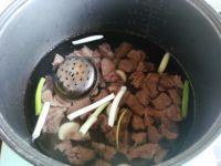 番茄油菜牛肉汤的做法步骤5