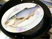 豉油皇蒸马友鱼的做法步骤9