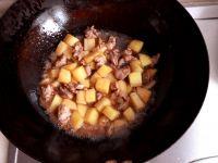 土豆鸭丁的做法步骤5
