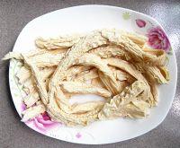 牛肉烧腐竹的做法步骤2