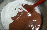 红丝绒戚风蛋糕(8寸)的做法步骤9