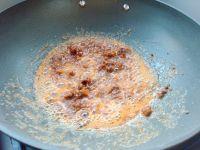 虾酱辣味米线的做法步骤6