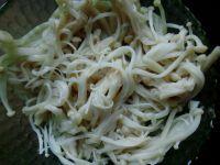 蛋丝黄瓜的做法步骤2