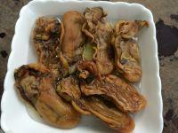 五花肉焖蚝豉的做法步骤2