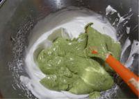 抹茶蜜豆卷的做法步骤6