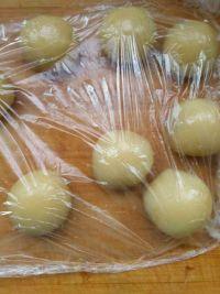 枣泥梅花酥的做法步骤16