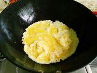 韭菜鸡蛋馅饼的做法步骤4