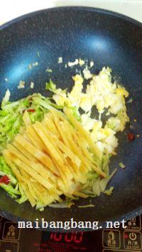 家常炒饼丝的做法步骤10