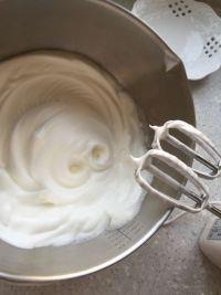 黑芝麻戚风的做法步骤9