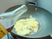 洋葱炒鸡蛋的做法步骤5