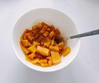 南瓜桂花饼的做法步骤3