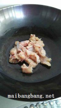 豆角炒鸡胸肉的做法步骤3