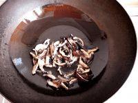 鸡腿香菇干的做法步骤5