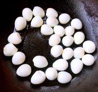 虎皮腐乳鹌鹑蛋的做法步骤4