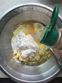 早餐鸡蛋卷饼的做法步骤1