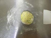 无糖无油葱香苏打饼的做法步骤5