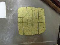 无糖无油葱香苏打饼的做法步骤7