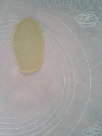 蛋黄酥的做法步骤5