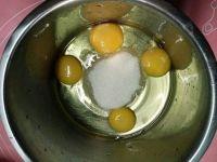 海绵蛋糕的做法步骤2