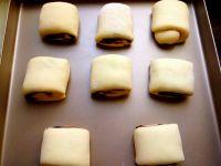 豆沙面包卷的做法步骤9