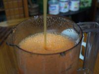 甘笋汁（胡萝卜蜂蜜汁）的做法步骤4