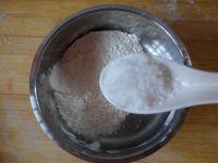 炸烫面糖糕的做法步骤2