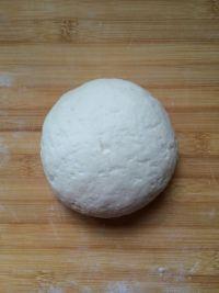 韭菜鸡蛋扇贝丁馅饼的做法步骤4