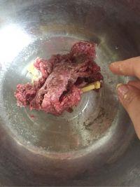 牛肉馅汉堡包的做法步骤3