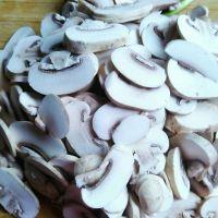 肉片炒口蘑的做法步骤4