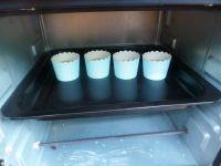 翻糖纸杯蛋糕的做法步骤6