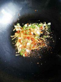 紫苏炒黄鳝的做法步骤5