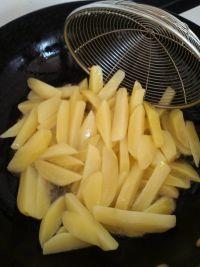 自制薯条的做法步骤6