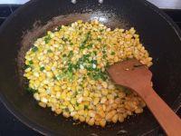 炒玉米的做法步骤6