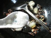 炒膏蟹的做法步骤8