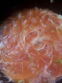 番茄土豆龙须面的做法步骤10