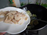莴笋炒杏鲍菇的做法步骤7