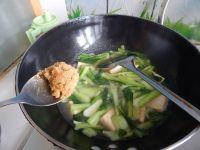 油菜烧豆腐的做法步骤10