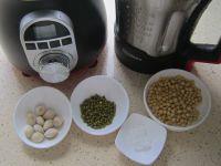 白果绿豆豆浆的做法步骤1
