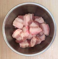 杏鲍菇烧五花肉的做法步骤3