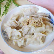 杂蔬香干猪肉饺子